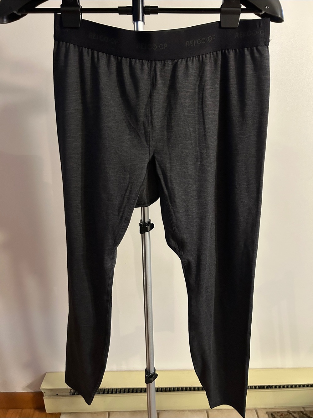 REI Black Women's Leggings